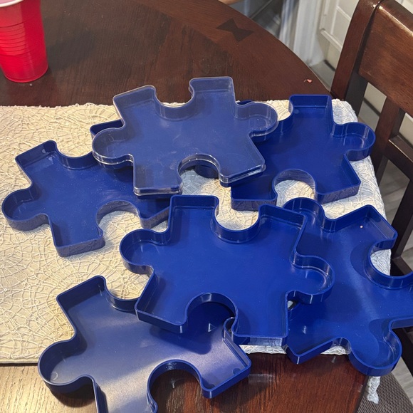 Blue Puzzle Piece Storage Box - Picture 2 of 2